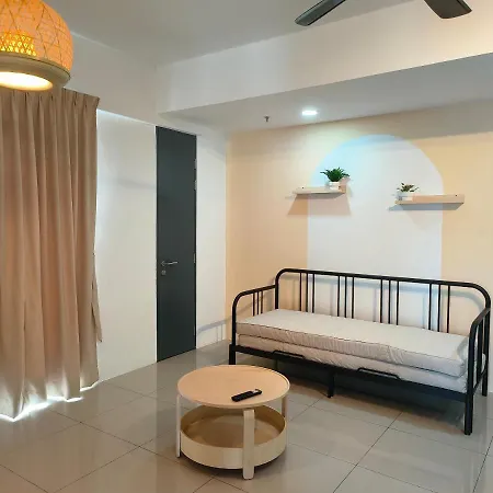 New Georgetown Tropical Macalister 218 Homestay 9Pax To11Pax Heng Exterior photo