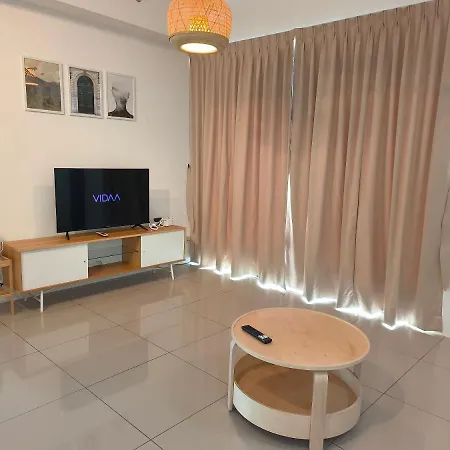 New Georgetown Tropical Macalister 218 Homestay 9Pax To11Pax Heng Exterior photo
