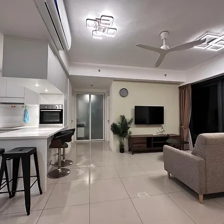 New Georgetown Tropical Macalister 218 Homestay 9Pax To11Pax Heng Exterior photo