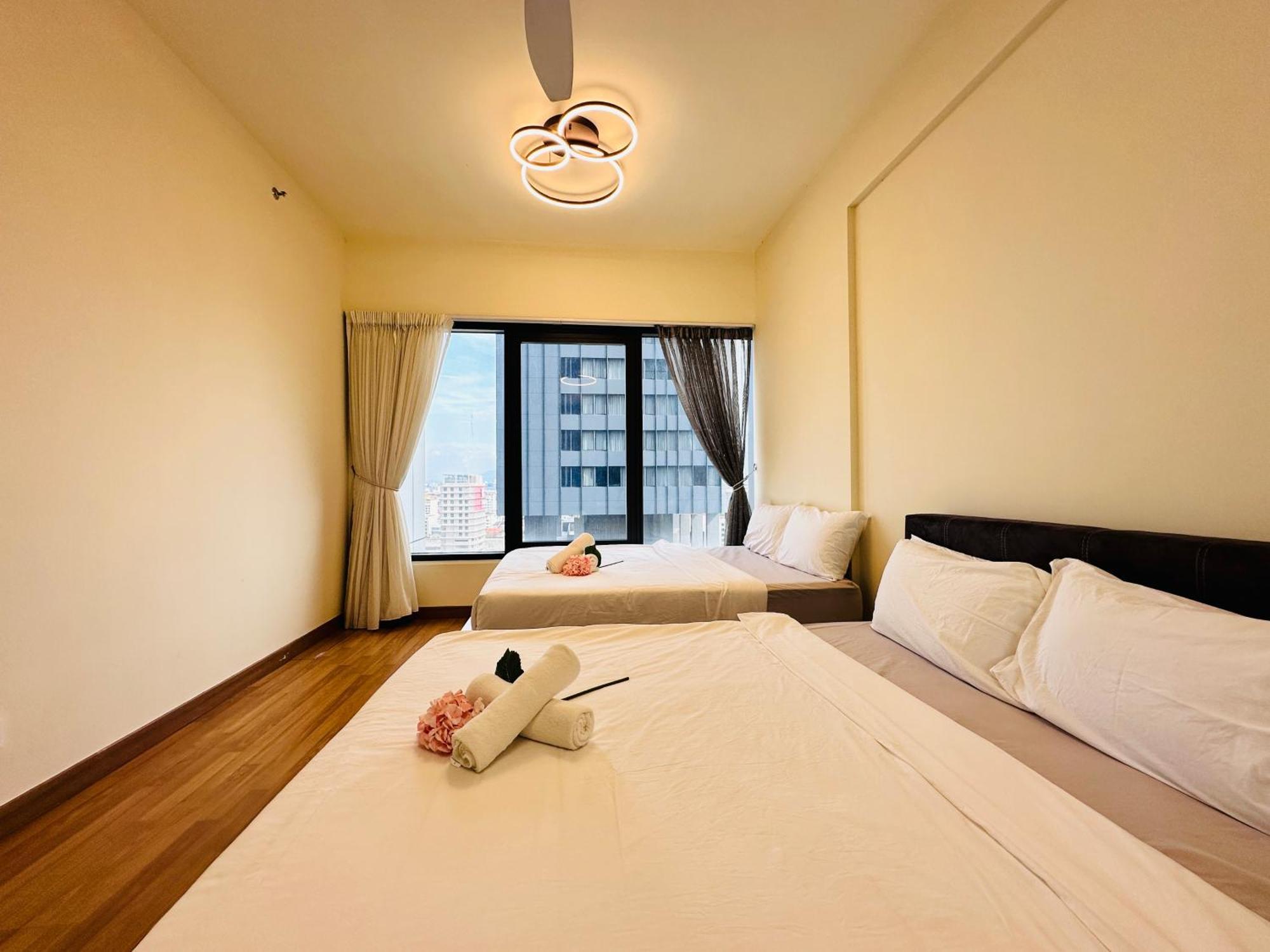 Apartment New Tropical Macalister 218 9pax To11pax Heng *
