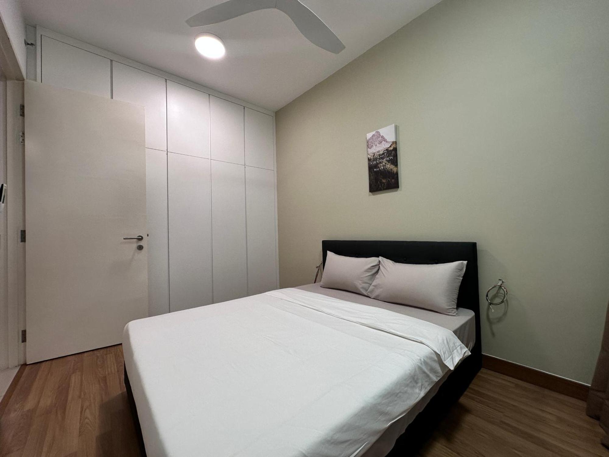 Apartment New Tropical Macalister 218 9pax To11pax Heng George Town
