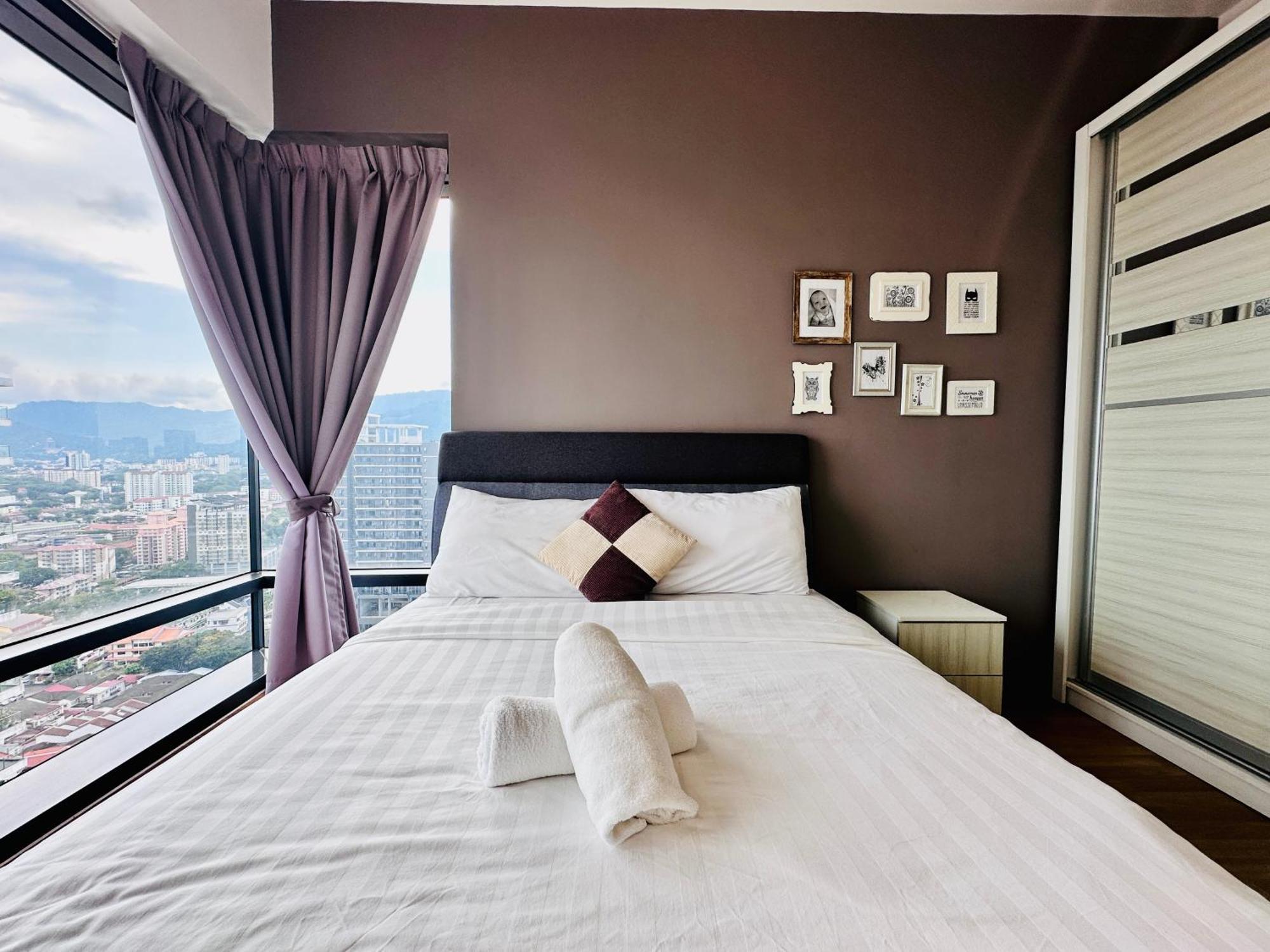 Apartment New Tropical Macalister 218 9pax To11pax Heng George Town